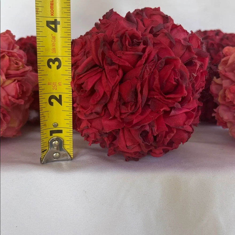 Slightly Used Pier 1 Very Beautiful Silk Rose Ball Set Of 9 - Picture 6 of 9